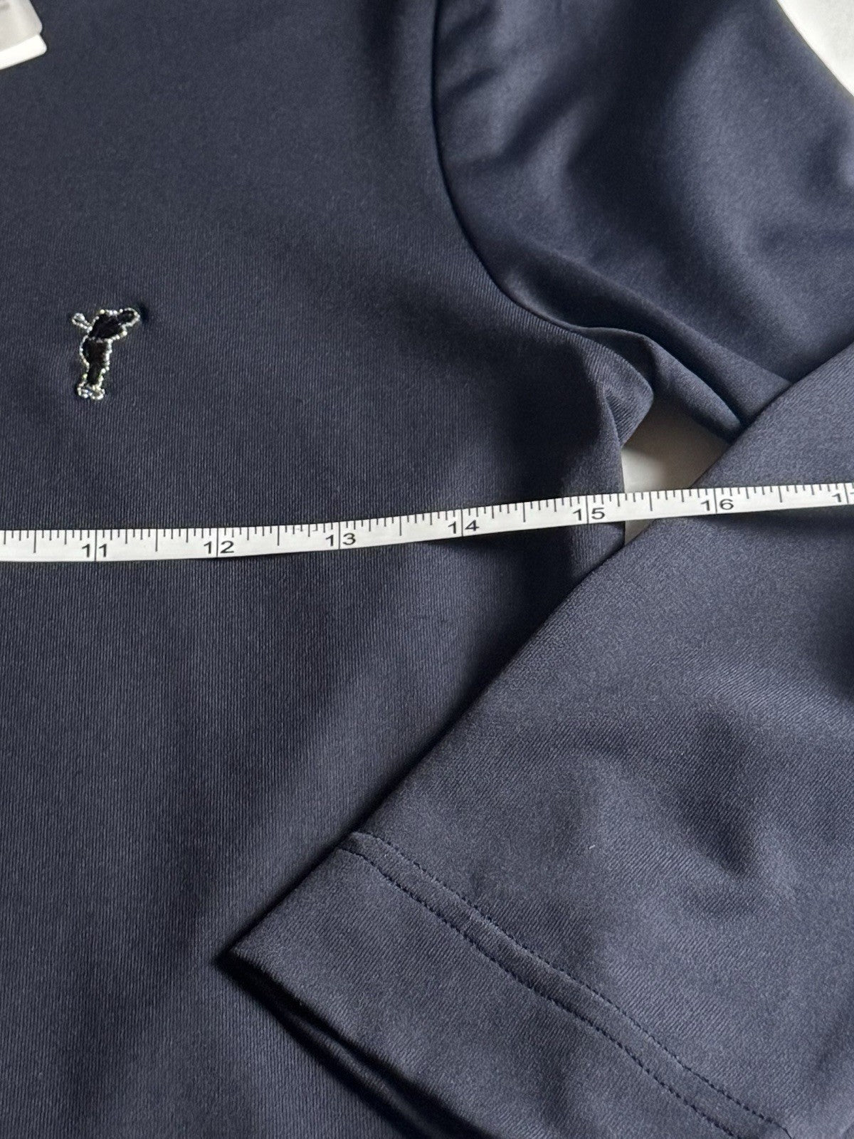 $129 GOLFINO Women's Golf Shirt Navy Size 6.  (B.189)