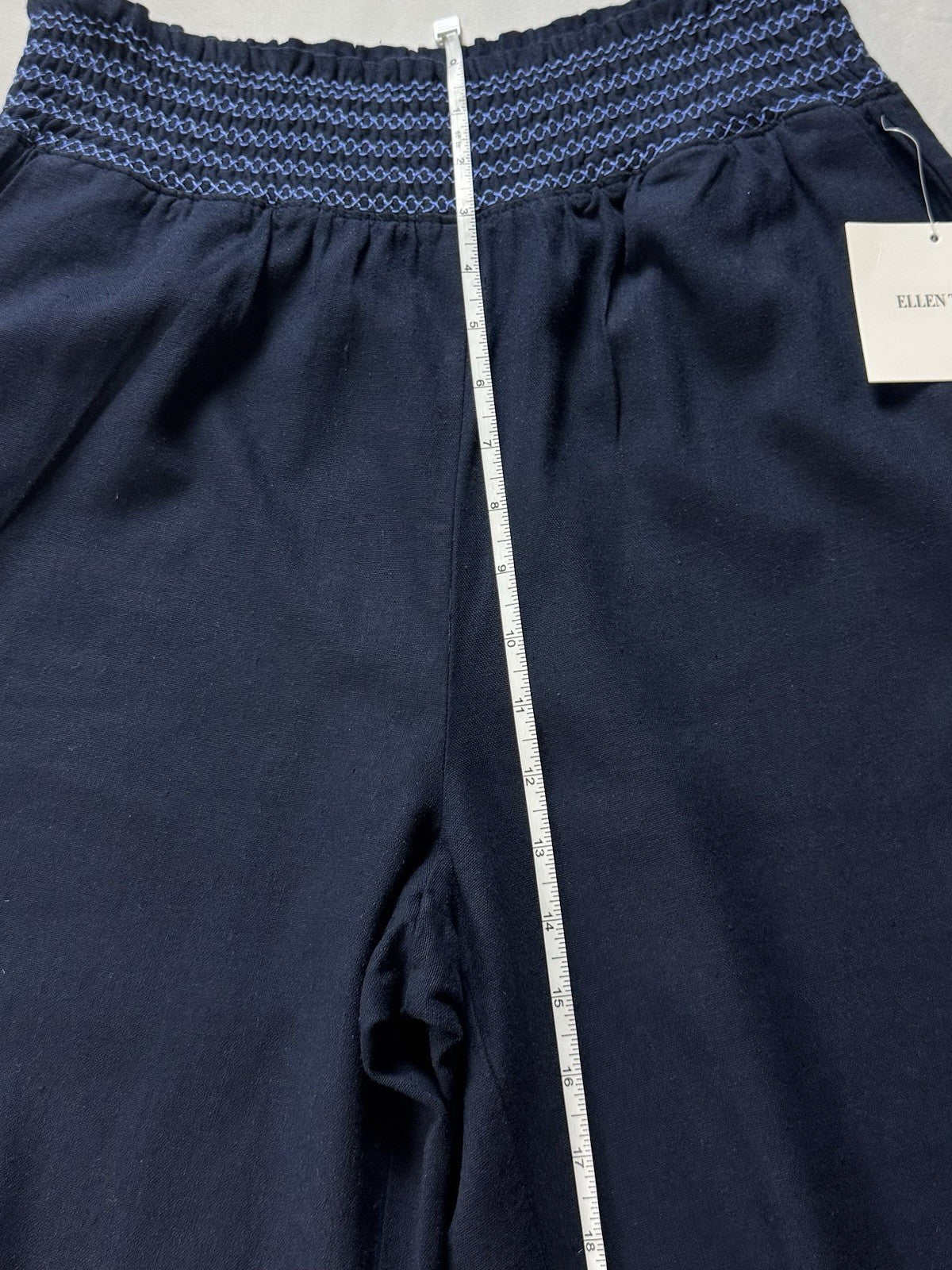 $89 Ellen Tracy Women’s Trousers Sz M       (B.155)