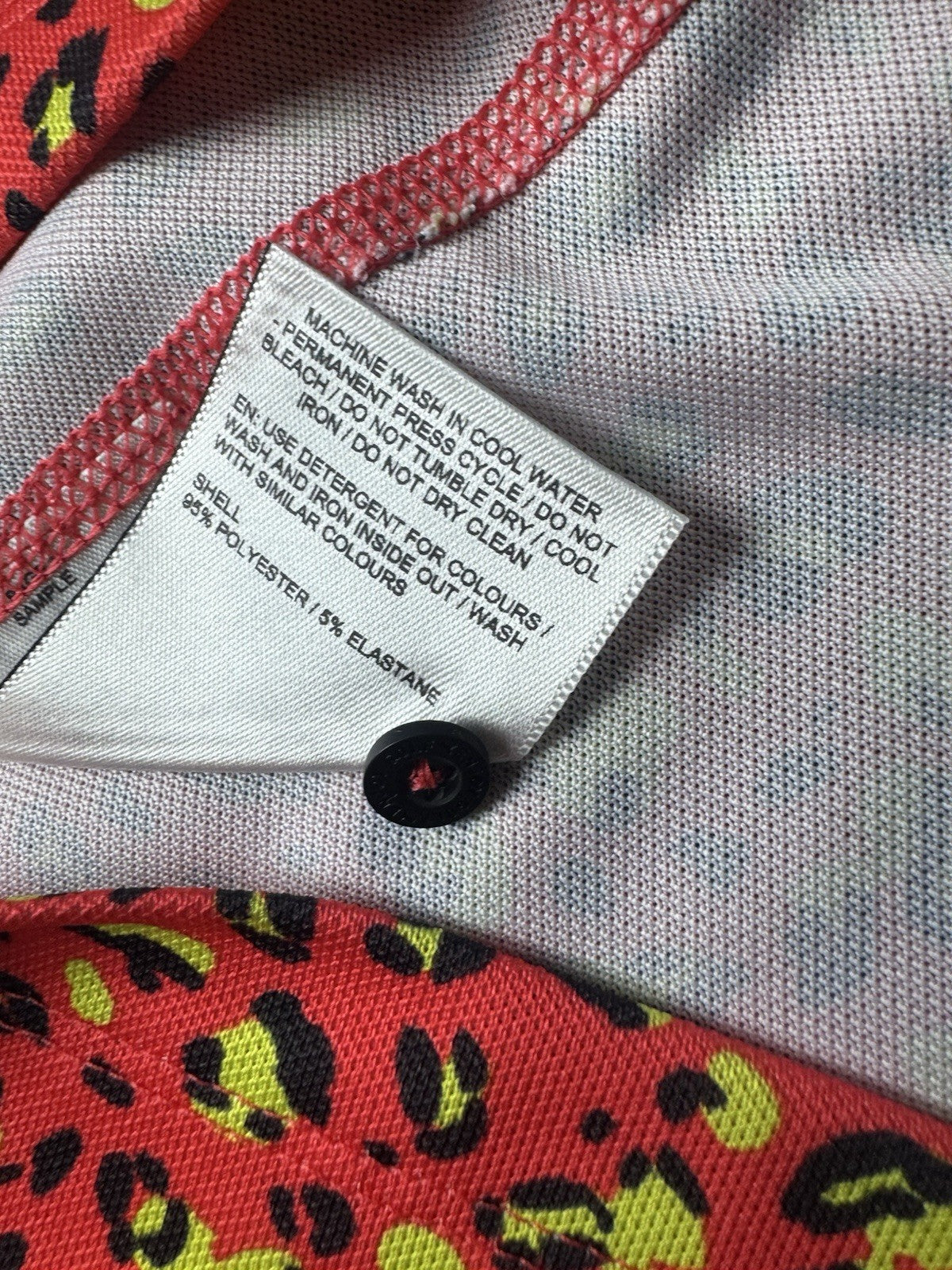 Puma Women’s Golf Shirt Sz S.   (B.162)