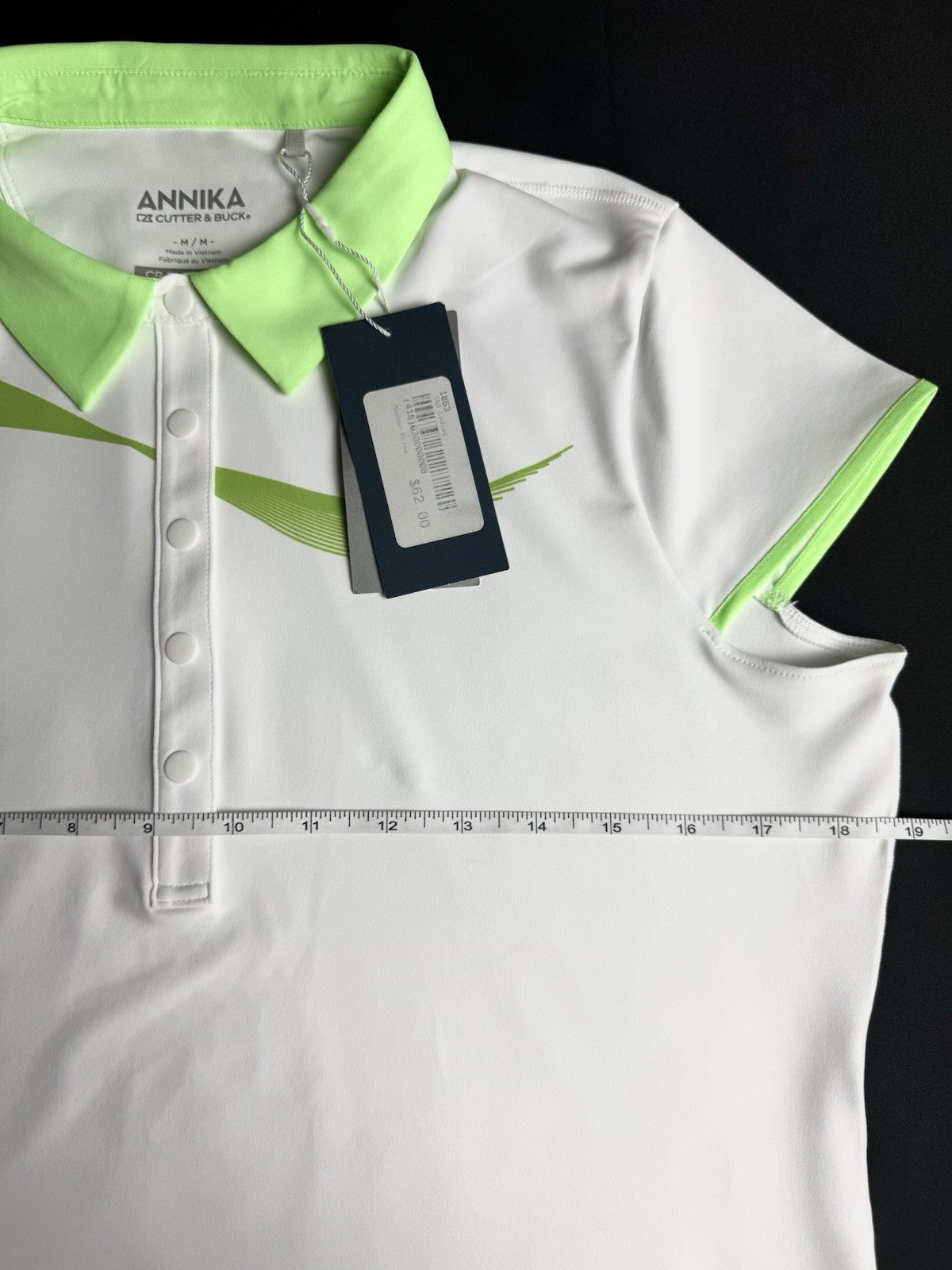 Annika Cutter and Buck Women’s Polo Shirt Size M      (B.172)