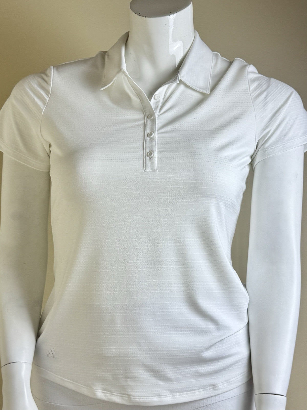 $60 Adidas Women’s Golf Shirt Sz L    (B.187)