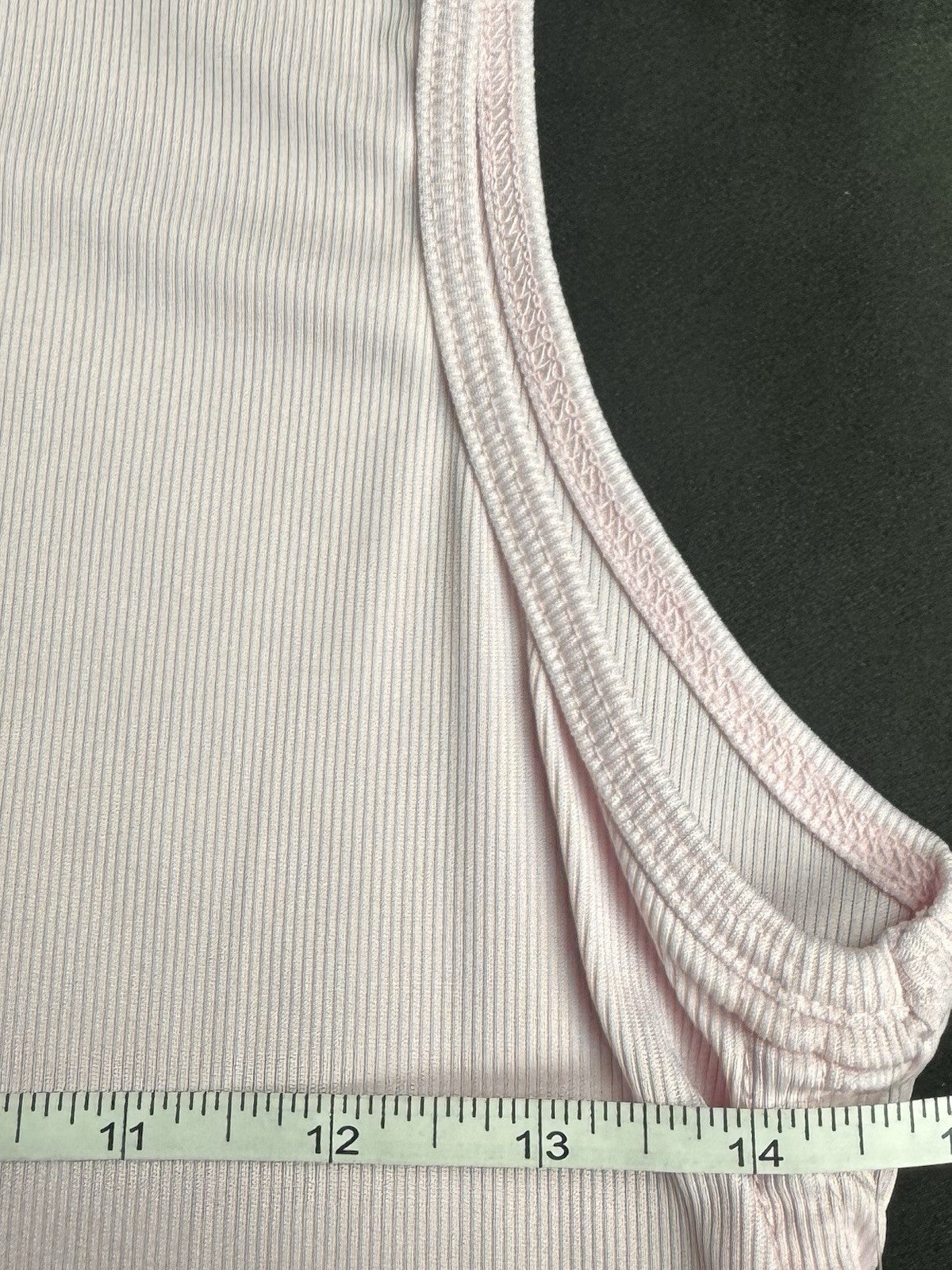 Lucky In Love Tech Performance Women’s Sleeveless Golf Shirt Sz S    (B.170)