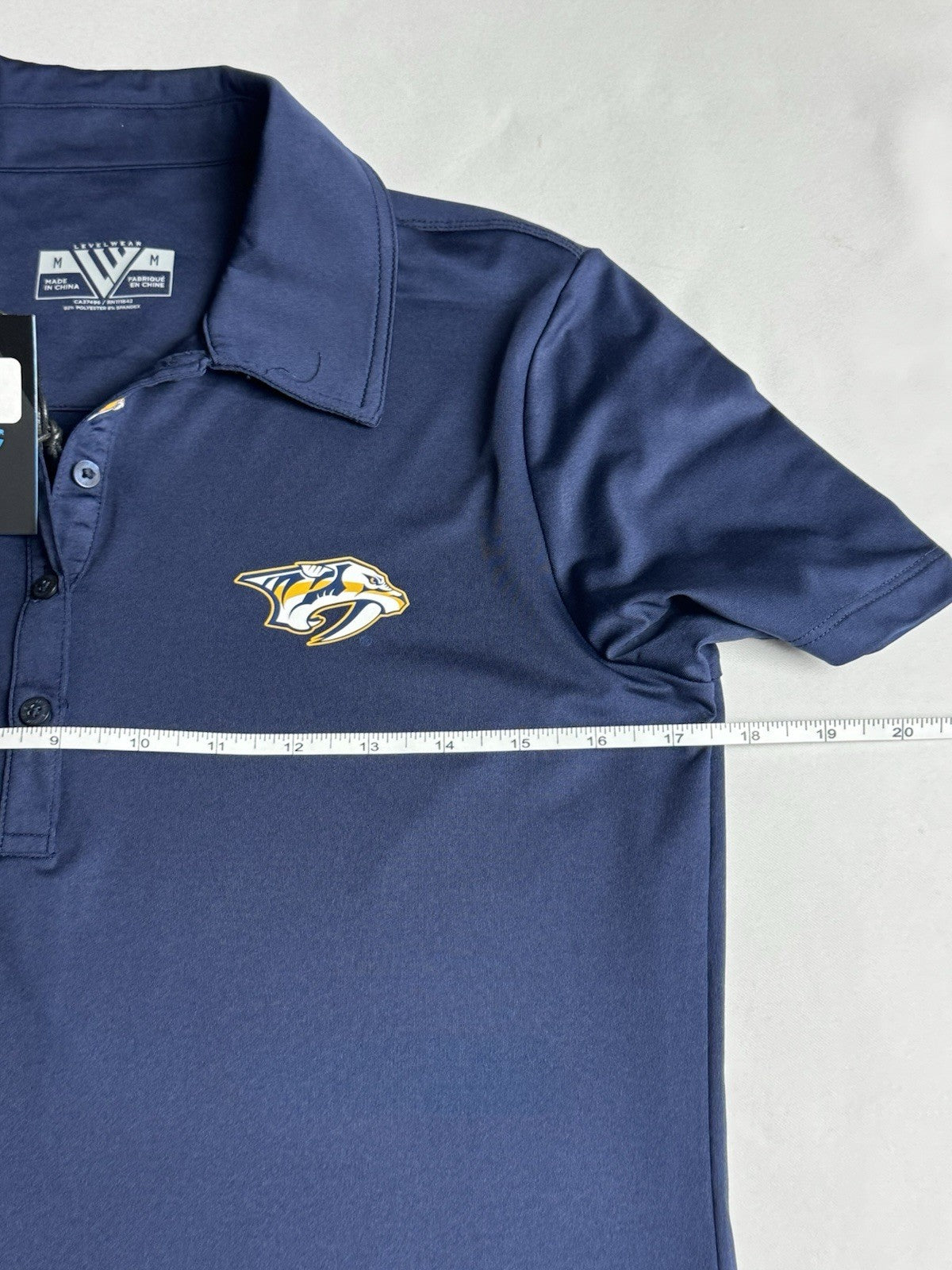 LeverWear Women's Navy Golf shirt Sz M   (B.170)