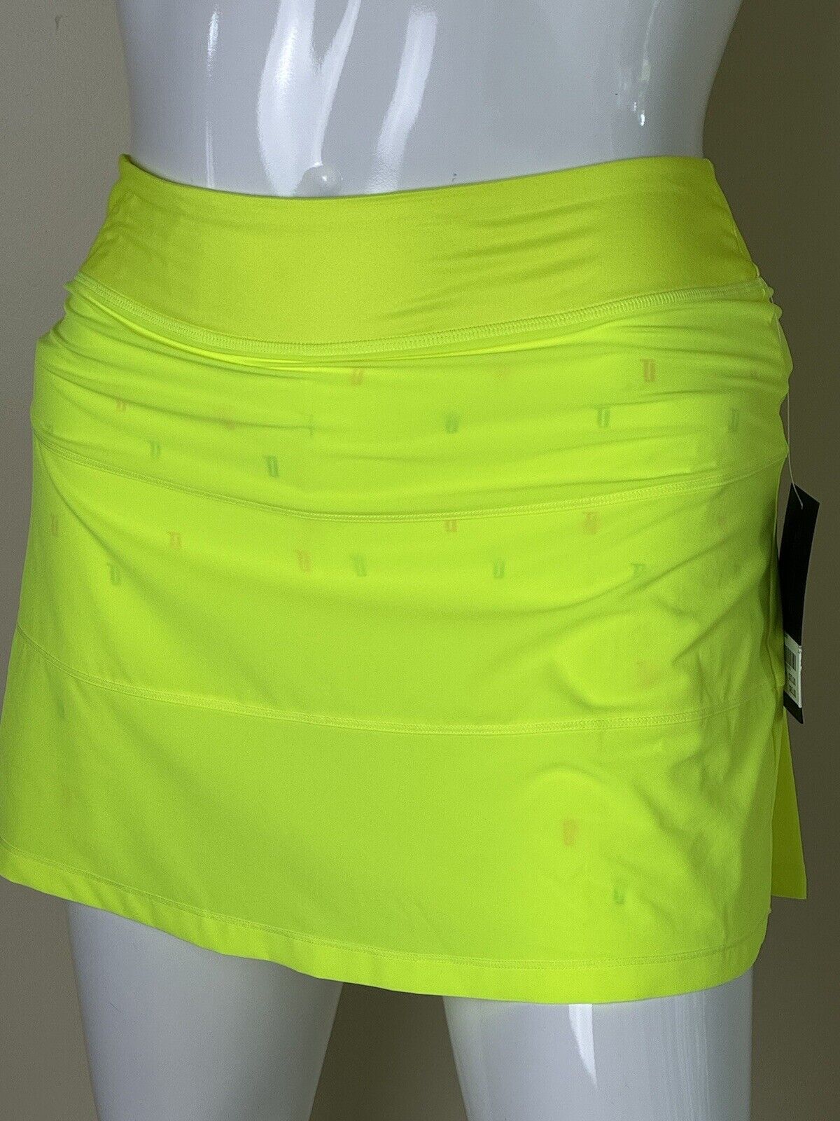 Taylor Jordan Skirt Skort Sz 10 Stretch Tennis/Golf. (74)