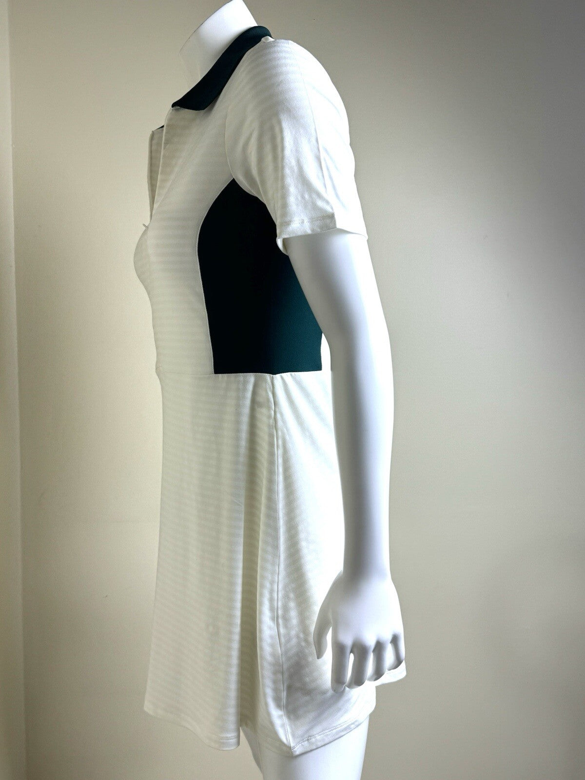 Puma Women’s Polo Dress w/ Shorts Sz S       (B.115/4)