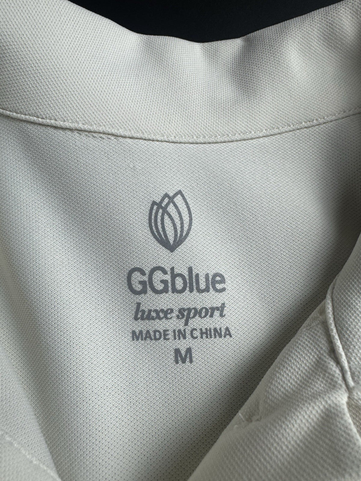 GG Blue Women's Golf Polo Shirt Sz M.     (B.162)