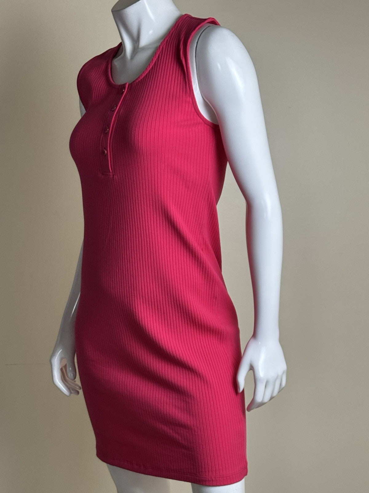 LOLE Knit Sleeveless Dress Pink Sz M.  (B.062)