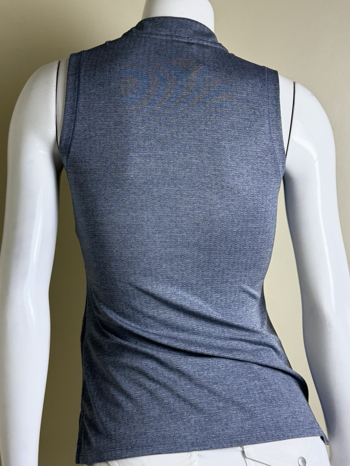 $55 Adidas Women’s Golf Shirt Sz XS Climacool  (B.157)