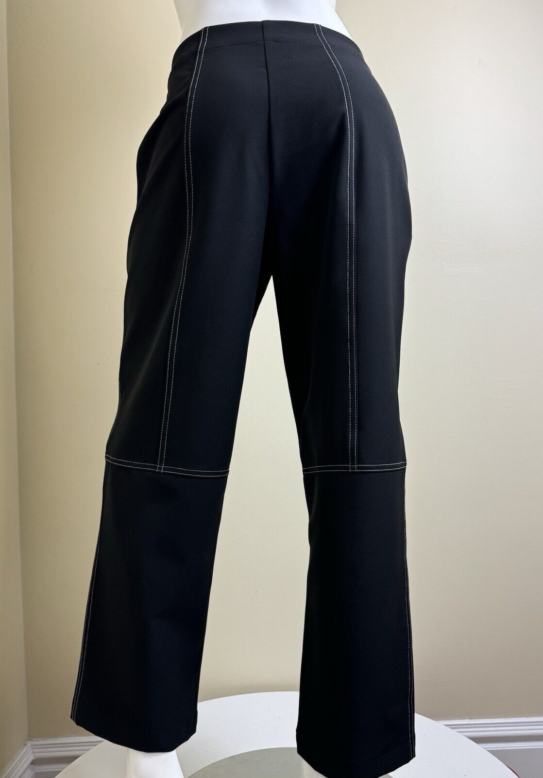 $99 KARL LAGERFELD PARIS Women’s Black Pants Sz 6