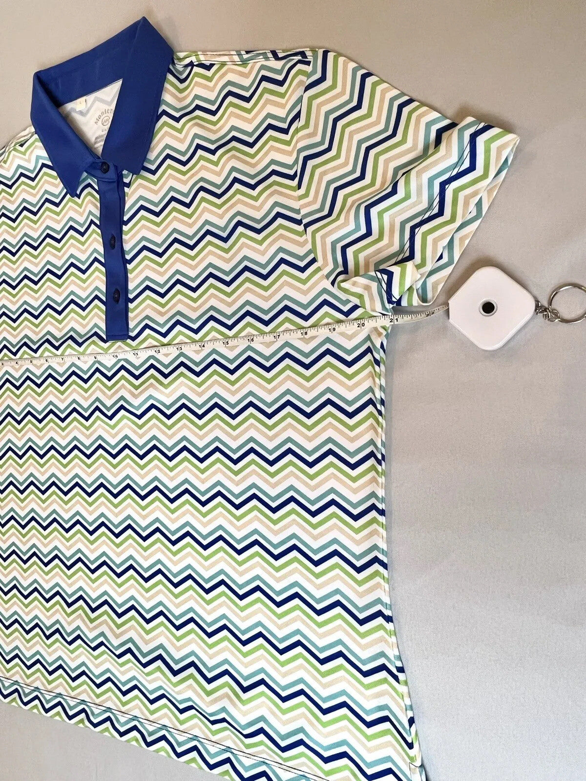 Monterey Club Women's Golf Shirt Short Sleeve Sz L.      (B.16/2)