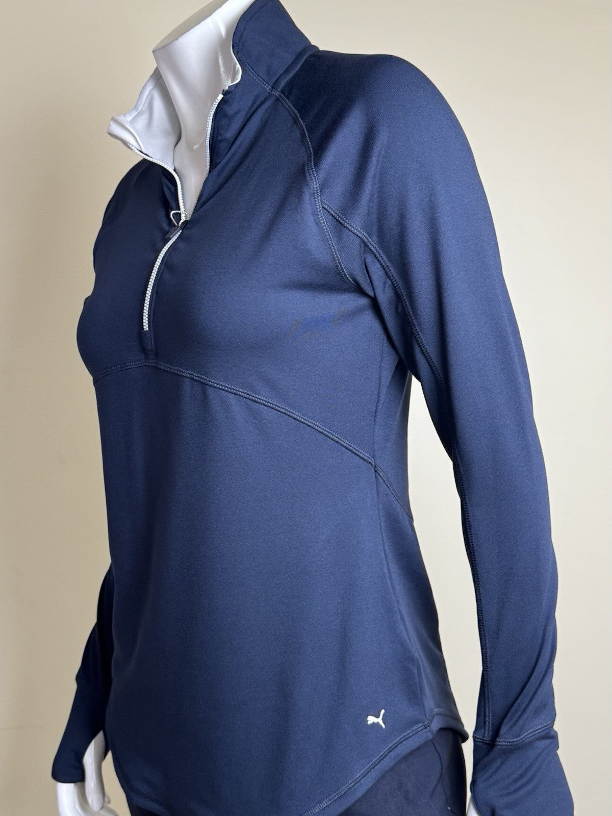 Puma Women's Golf Sweatshirt Size S    (B.156)