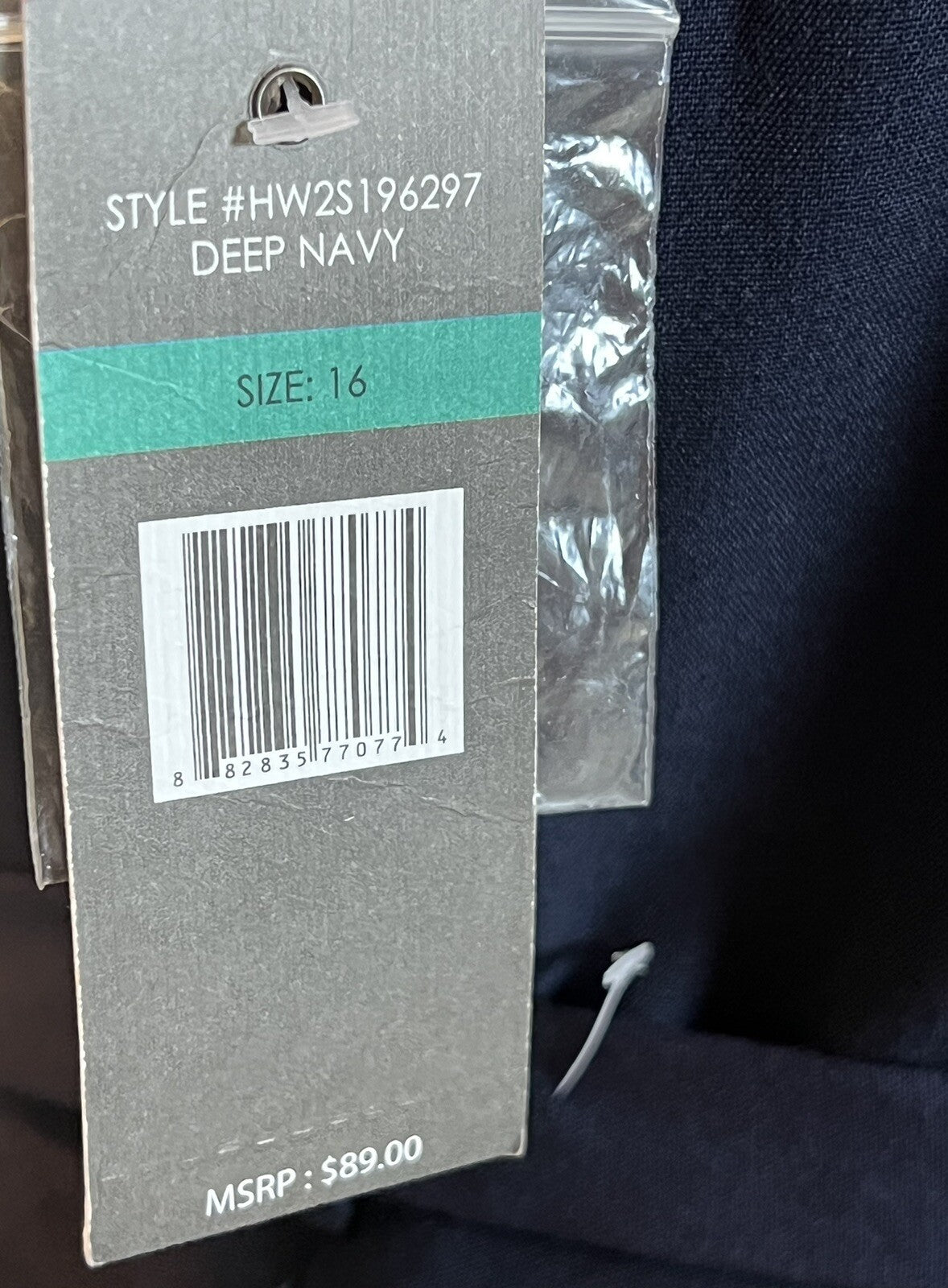 $89 Sharagano Women’s Size 16W Sleeveless Dress        (B.02)