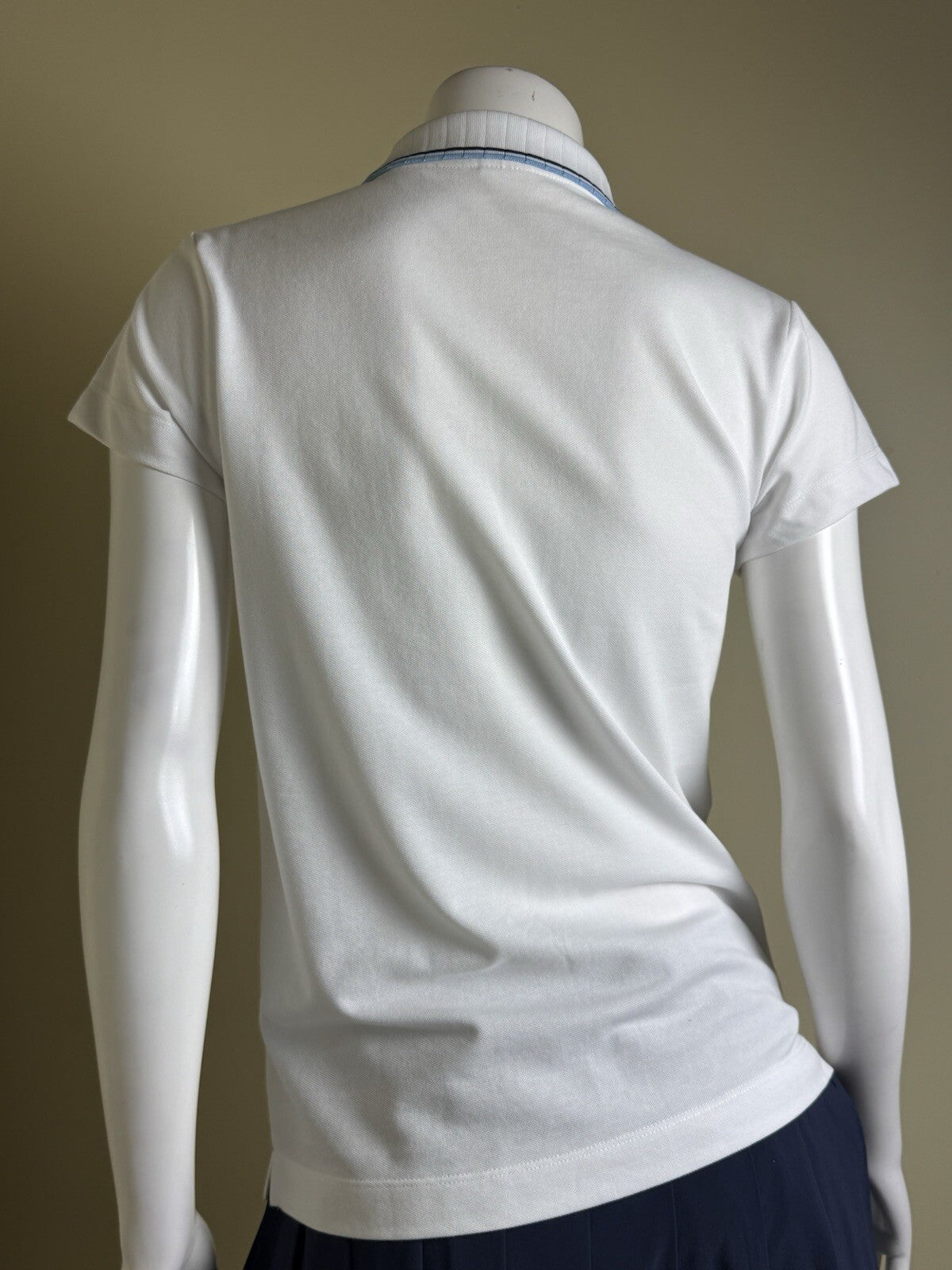 Daily Sports Women’s Golf Shirt Sz M     (B.140)
