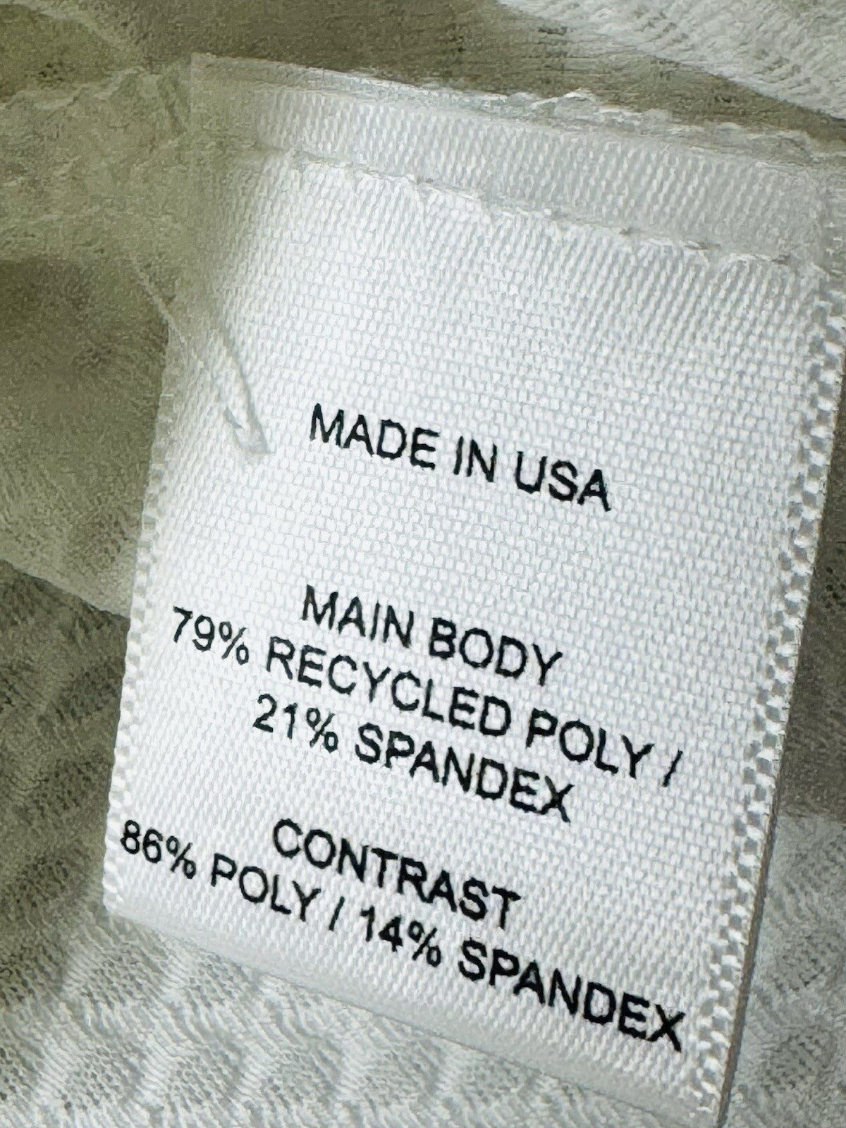 FIA Green California Women’s Top Sz L Golf Shirt. (B.95)