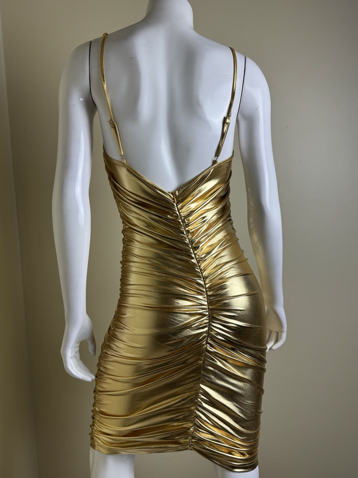 Women's Metallic Gold Mini  Bodycon Dress Sz M. (B.160)