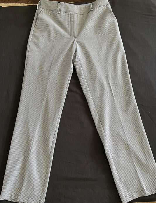 Lizzie Driver Women’s Houndstooth Golf Pants Sz 4 Black White Checks Pattern