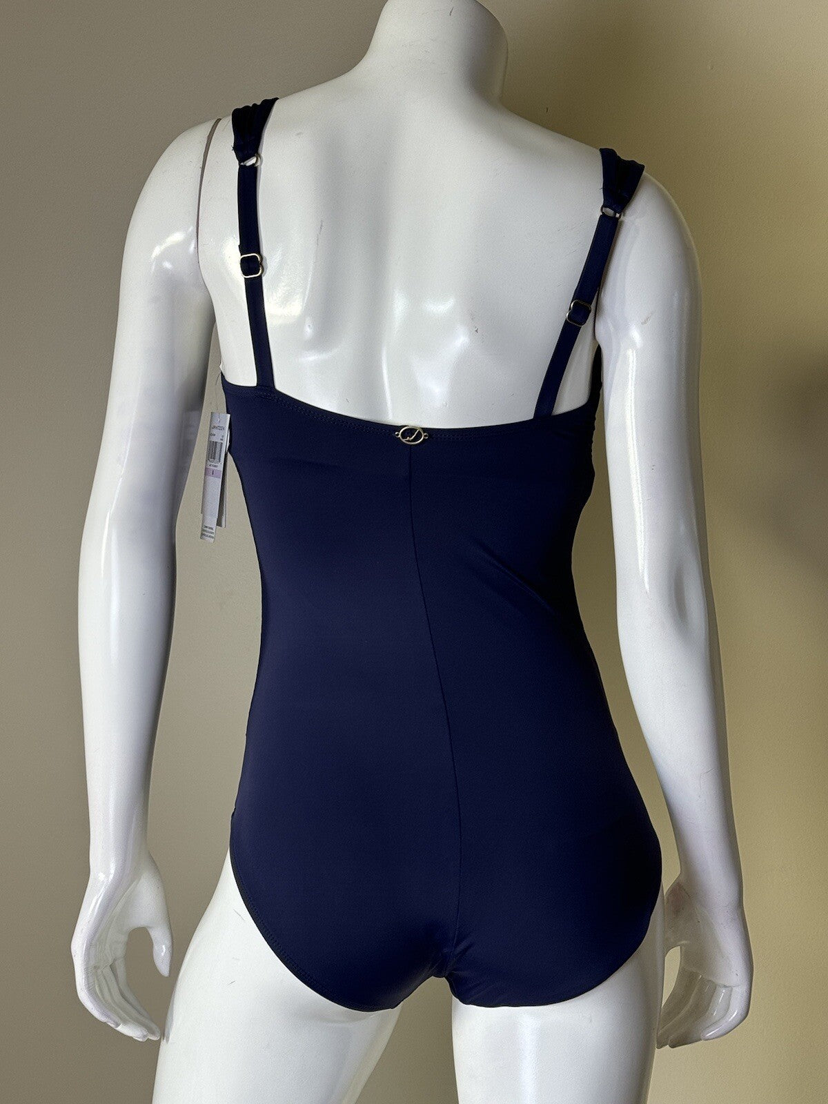 JANTZEN SWIMWEAR 1PC BATHING SUIT SIZE 6. (53)