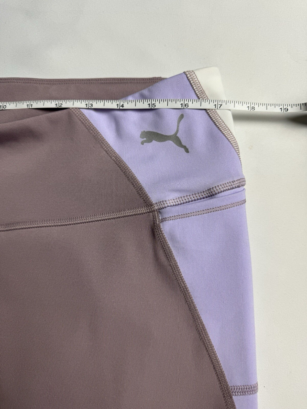 PUMA Women's Stretch Leggings Pants Sz XL. (B.101)