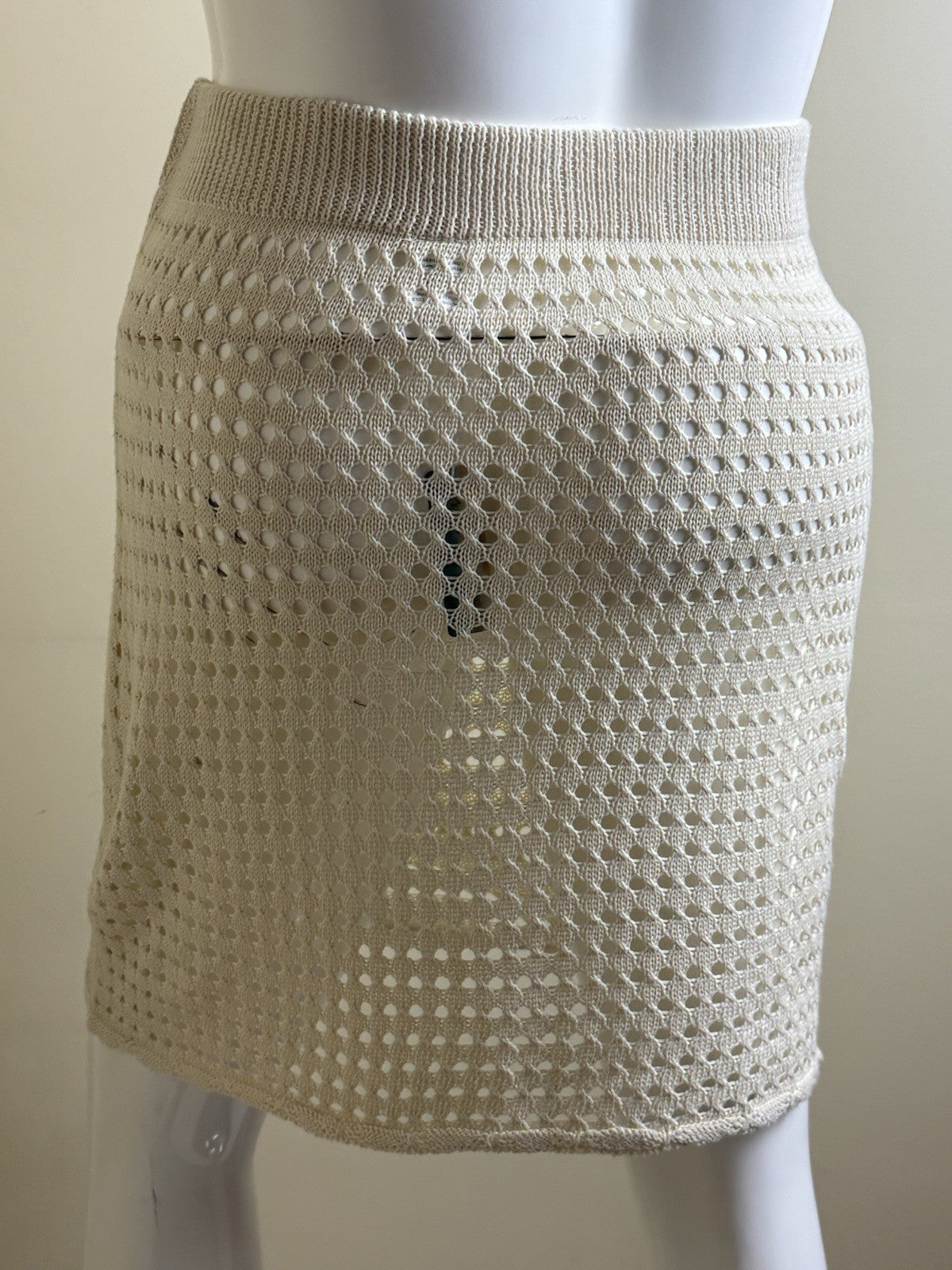 blue waves Women’s Crochet Skirt Sz XL.      (B.166)