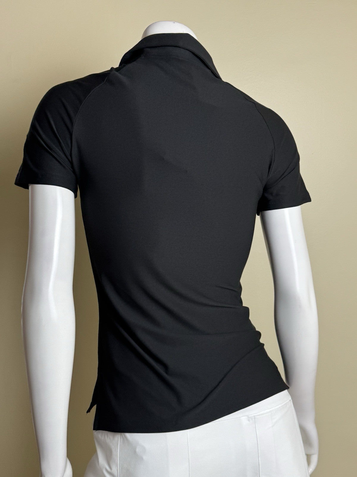 $65 Adidas Women’s Golf Shirt Sz XS    (B.182)
