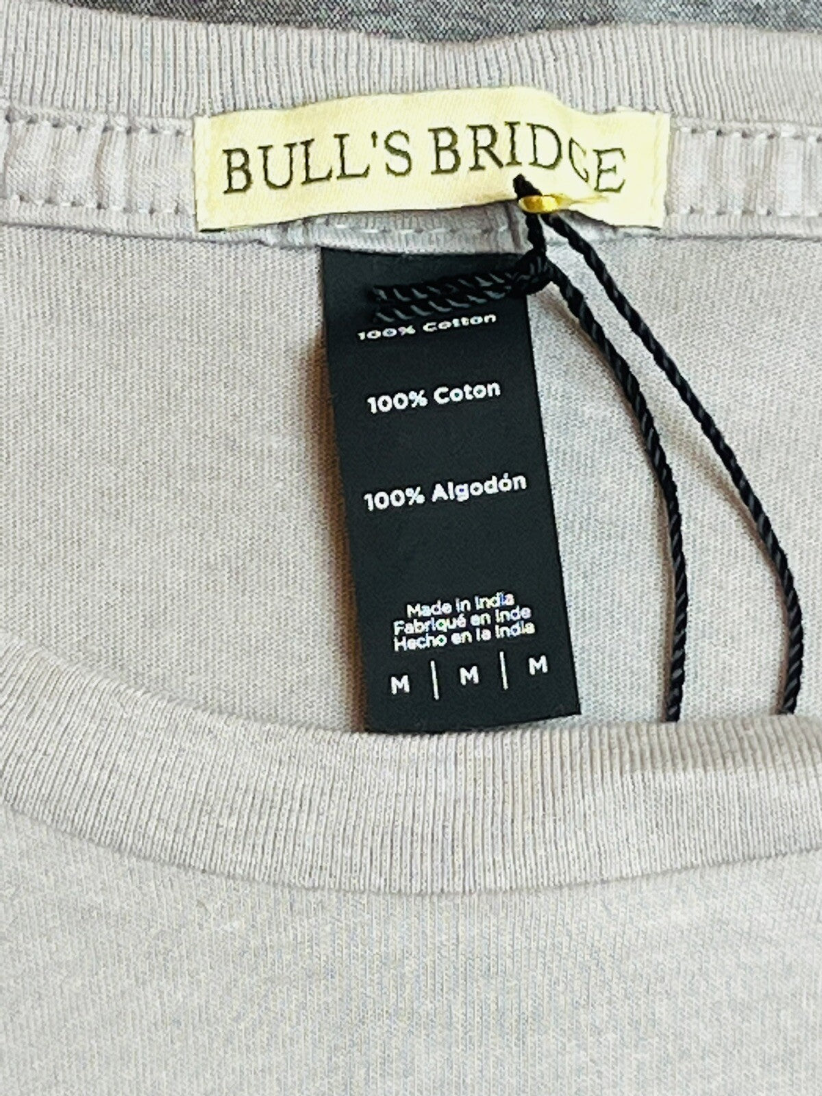 Bull’s Bridge Women’s T-Shirt Size M Short Sleeve Gray