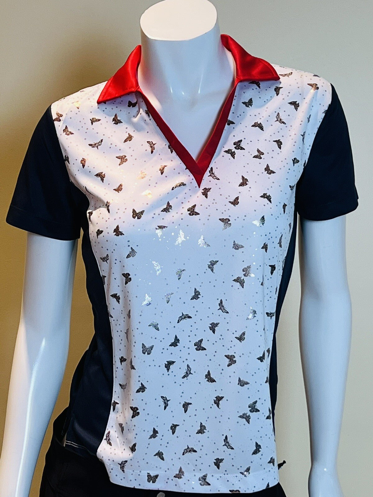Monterey Women's Golf Shirt White Top Sz S Butterfly Print