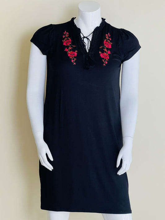 Gre!ge Women’s Black Dress Roses Embroidery Sz XL (4)