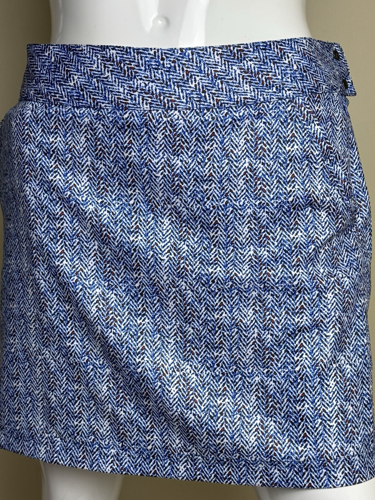 CHASE 54 Women’s Golf Skort Skirt Sz 14.   (B.125)