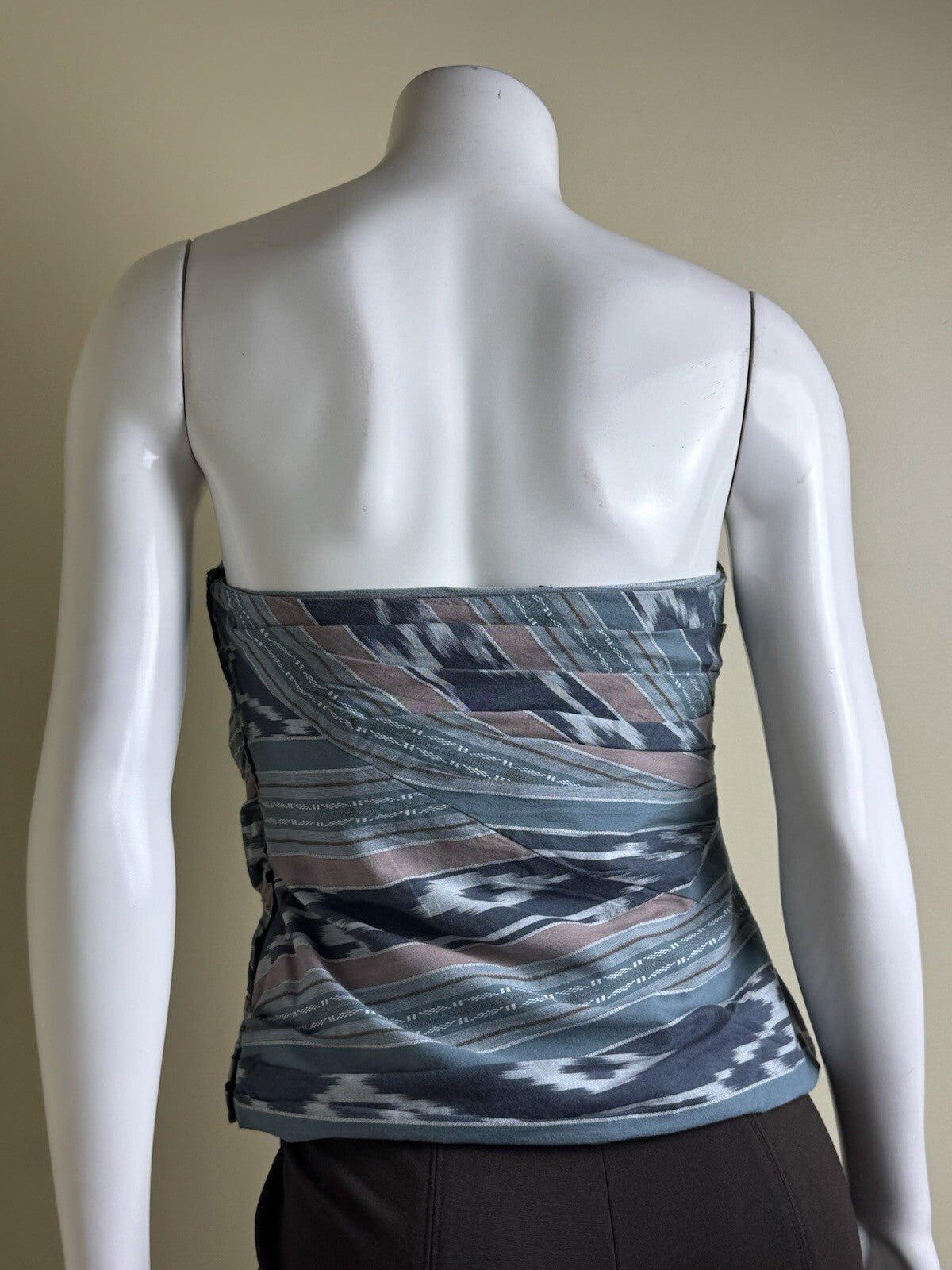 $165 Ralph Lauren Women’s Strapless Top Size 4. (B.141)