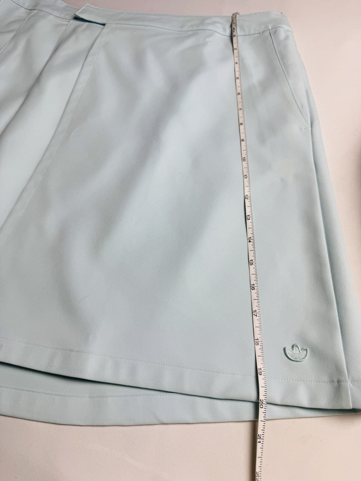 $80 Adidas Women’s Contempo Skirt Sz XL.     (B.142)