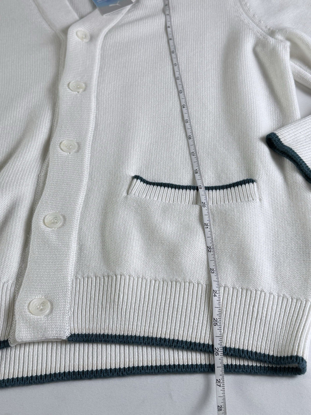 Puma Women's Golf Cardigan Size M.   (B.097)