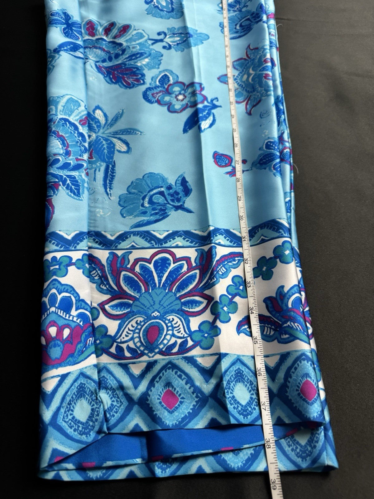 $68 Magaschoni Trousers Blue Floral Sz XL.  (B.159)