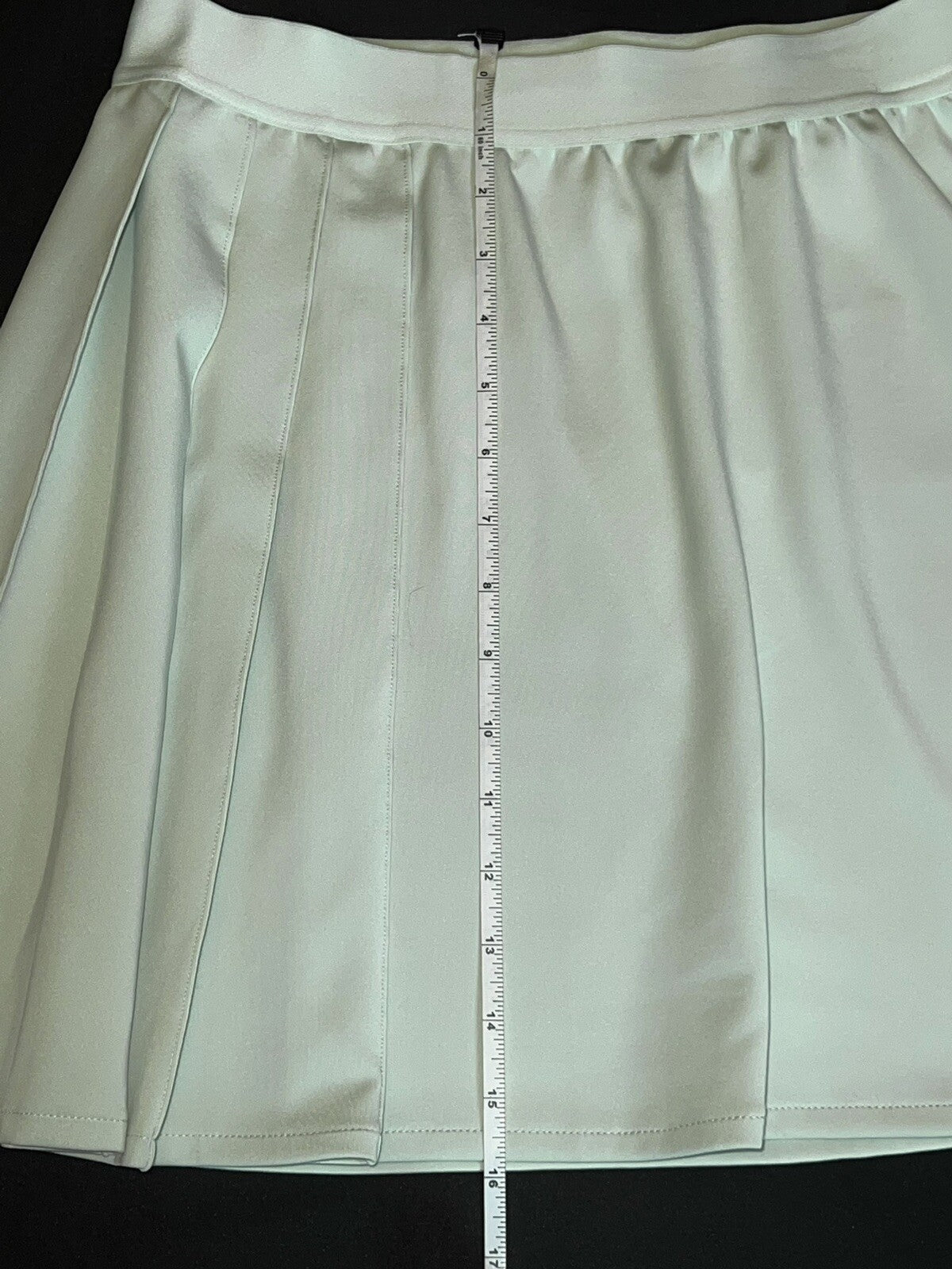 PUMA Women's Classics Asymmetrical Skirt Sz L Green Lily