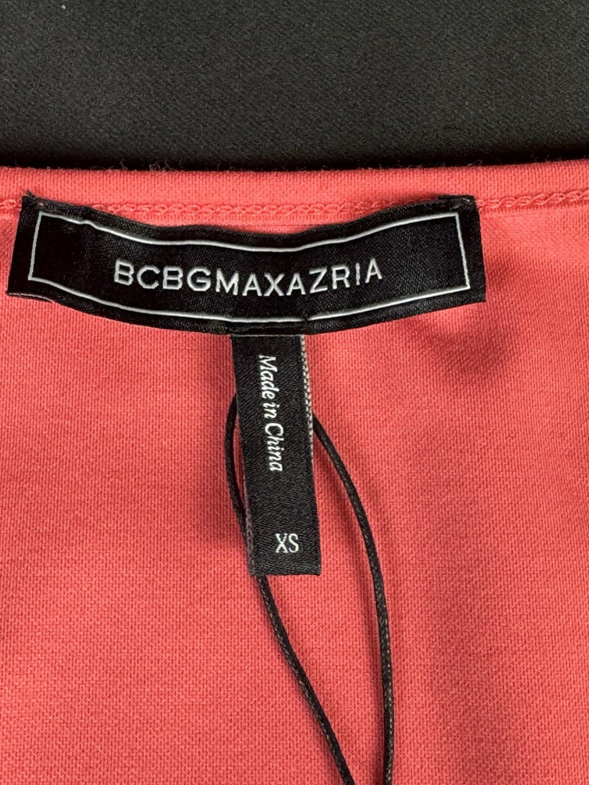 $118 BCBG Maxazria Women's Coral Stretchy Shirt Sz XS.   (B.189)