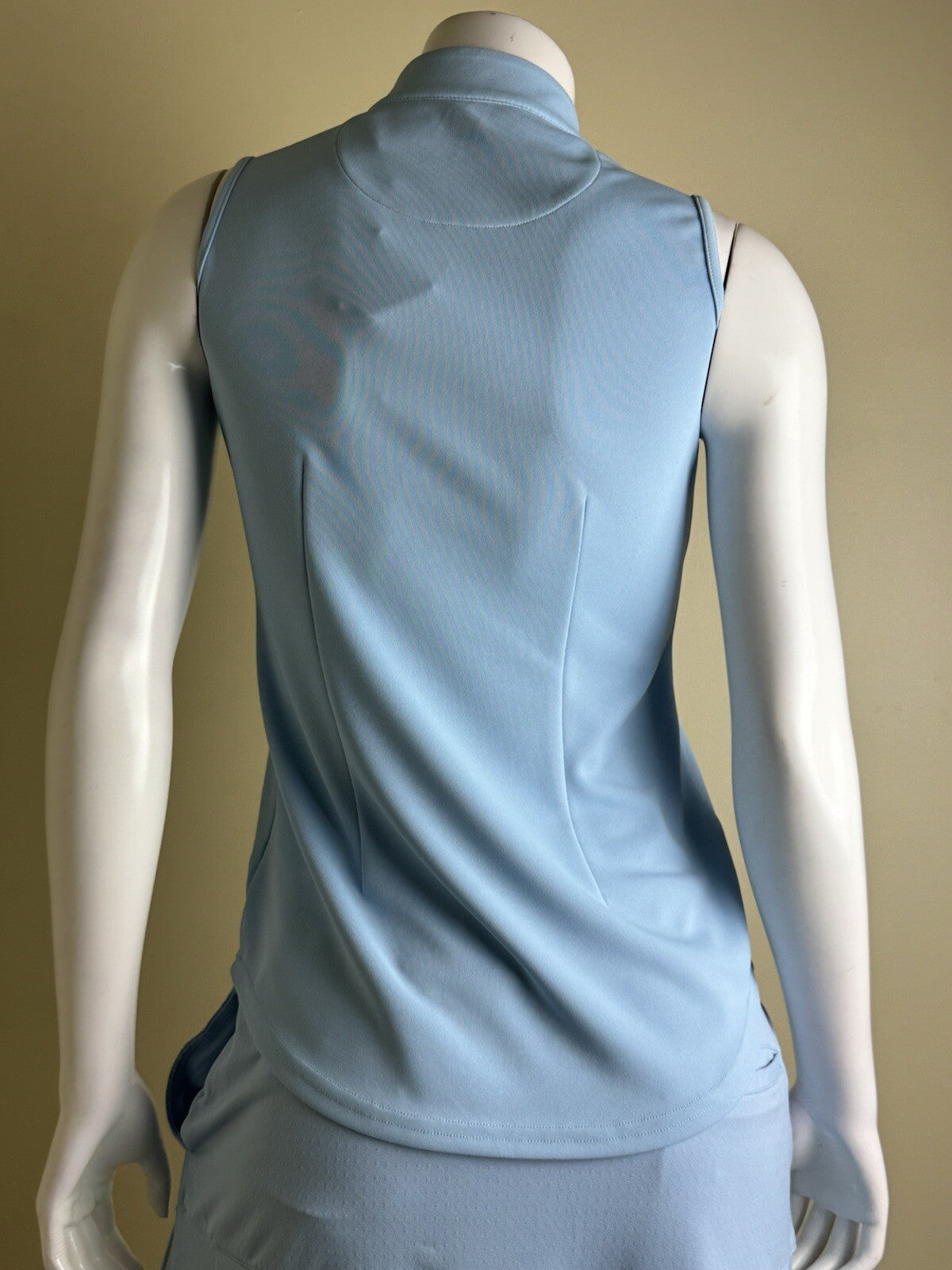 Sport Haley Women's Top Golf Shirt Sz XS.  (B.84)