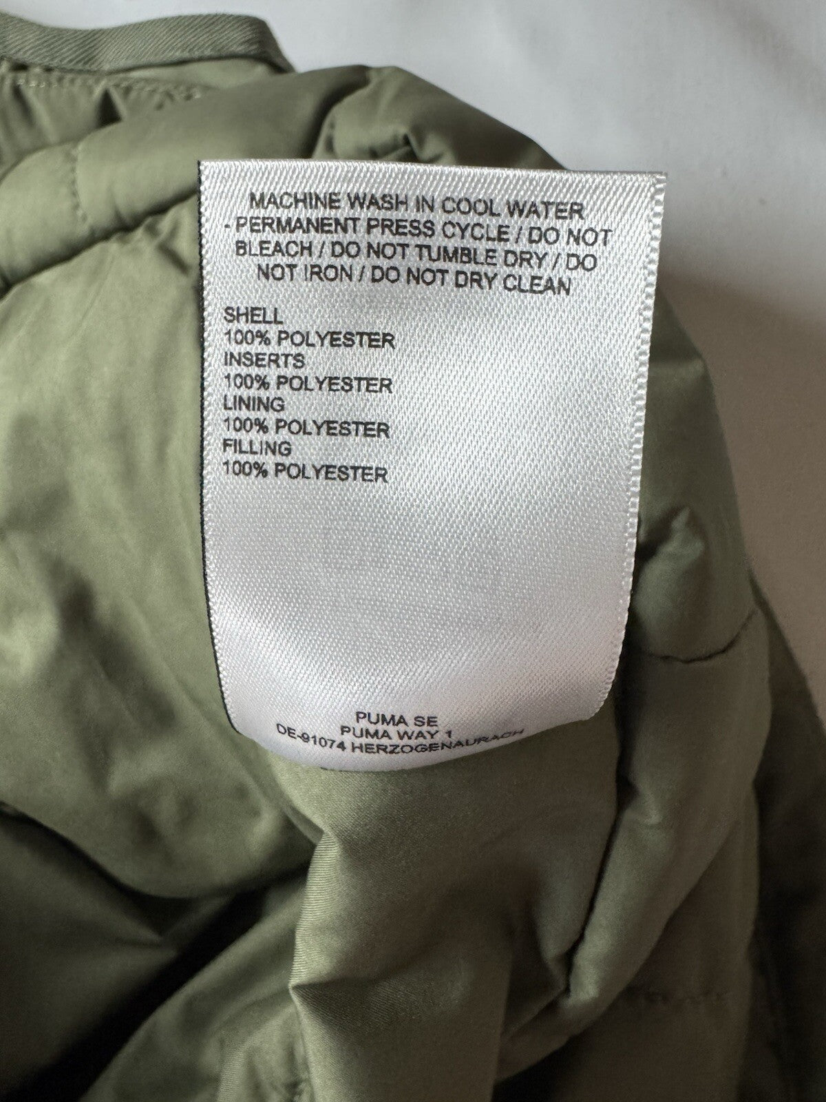 Puma Women’s Golf Green VEST Sz S.    (B.125/1)