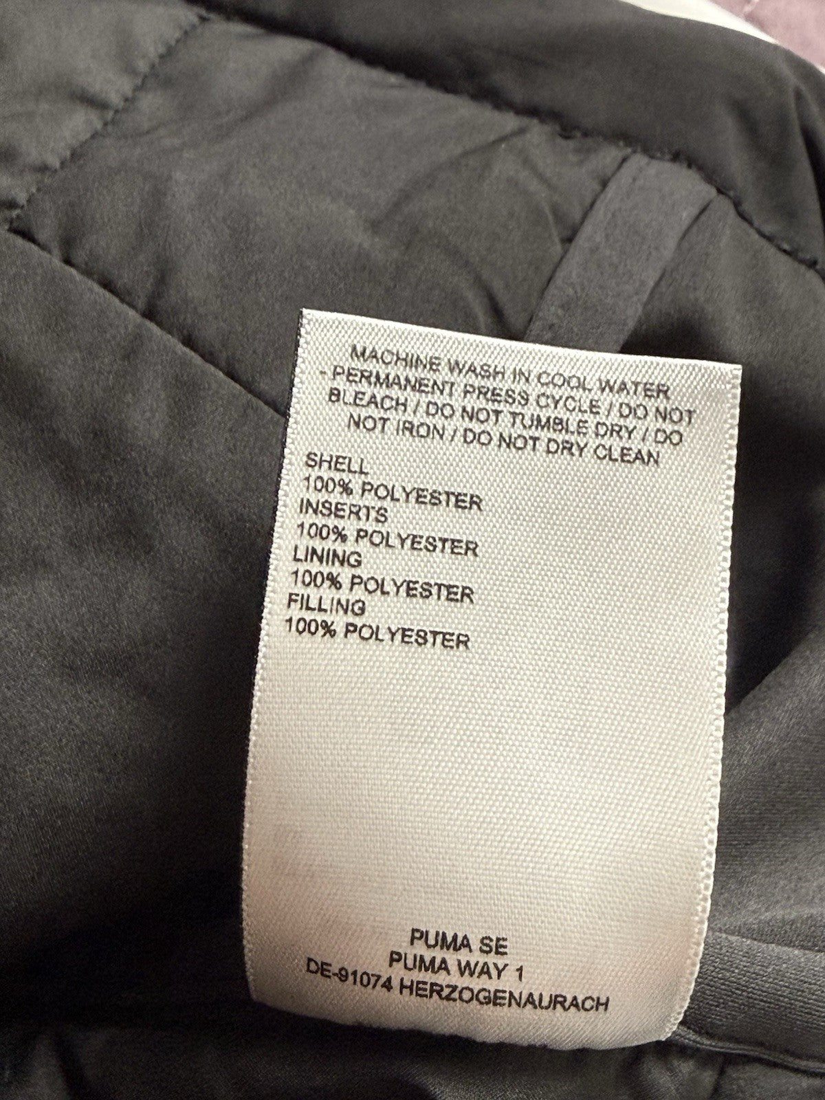 Puma Women's Golf Quilted Jacket Size S.   (B.194)