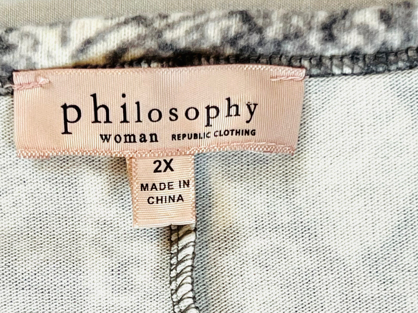 Philosophy Snake Short Women's Sz 2X