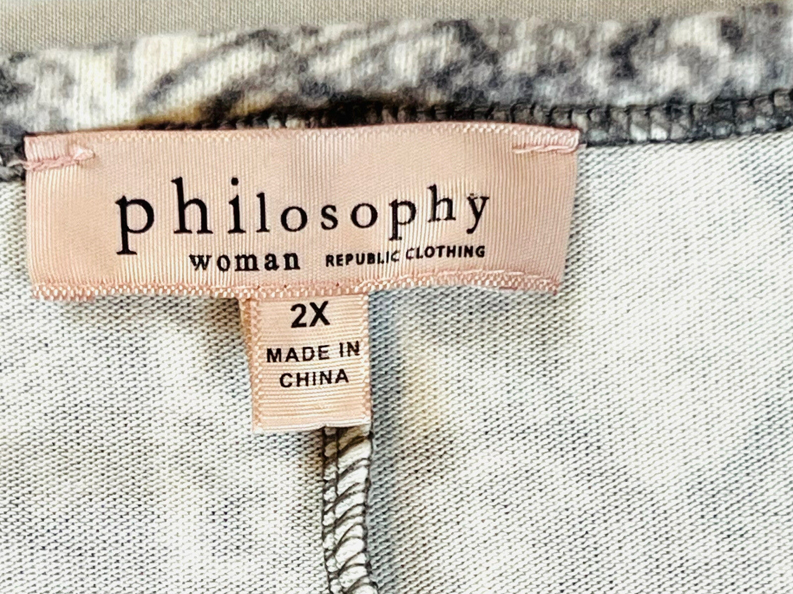 Philosophy Snake Short Women's Sz 2X