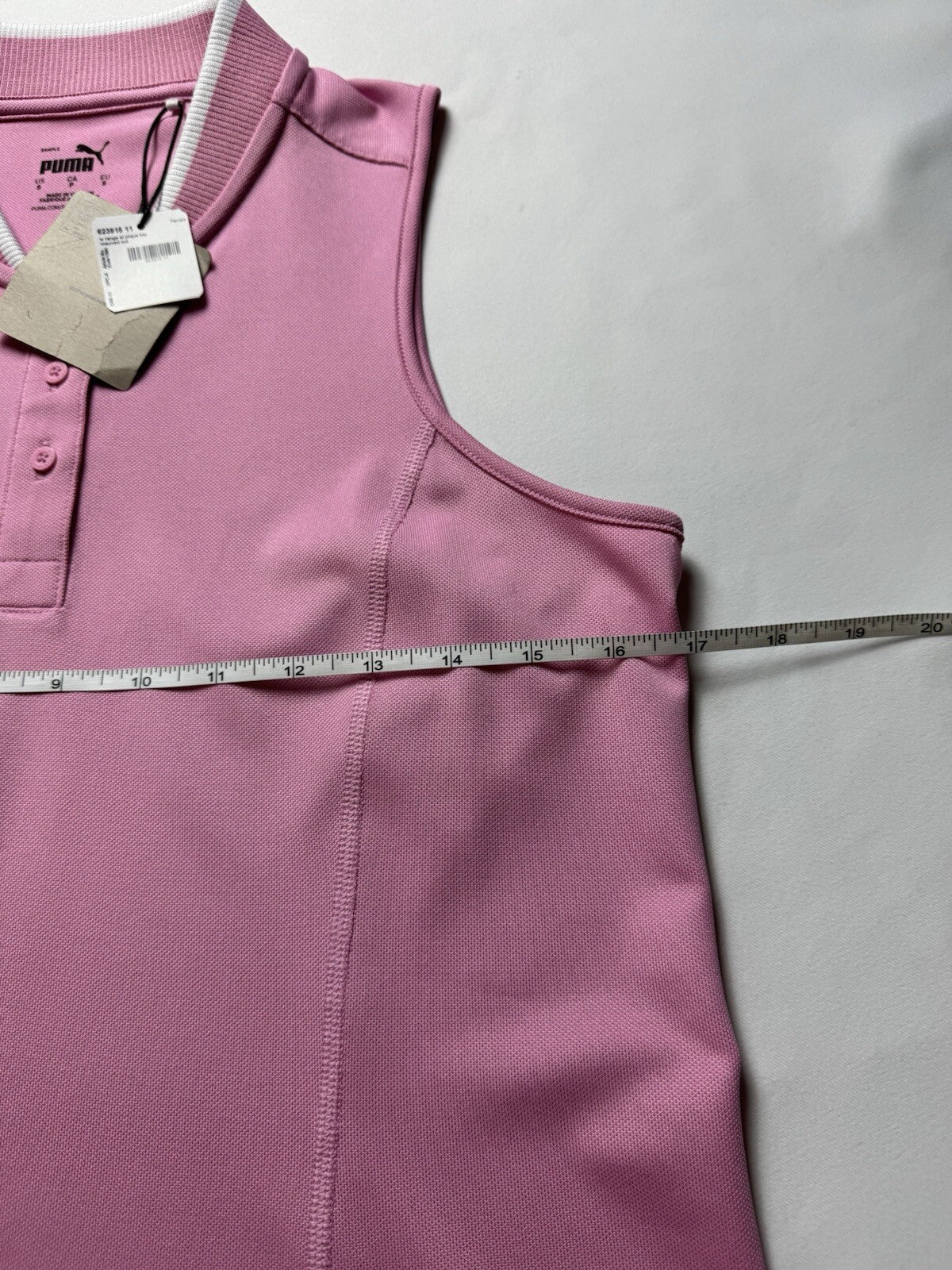 Puma Women’s Golf Shirt Sleeveless Sz S (B.128/6)