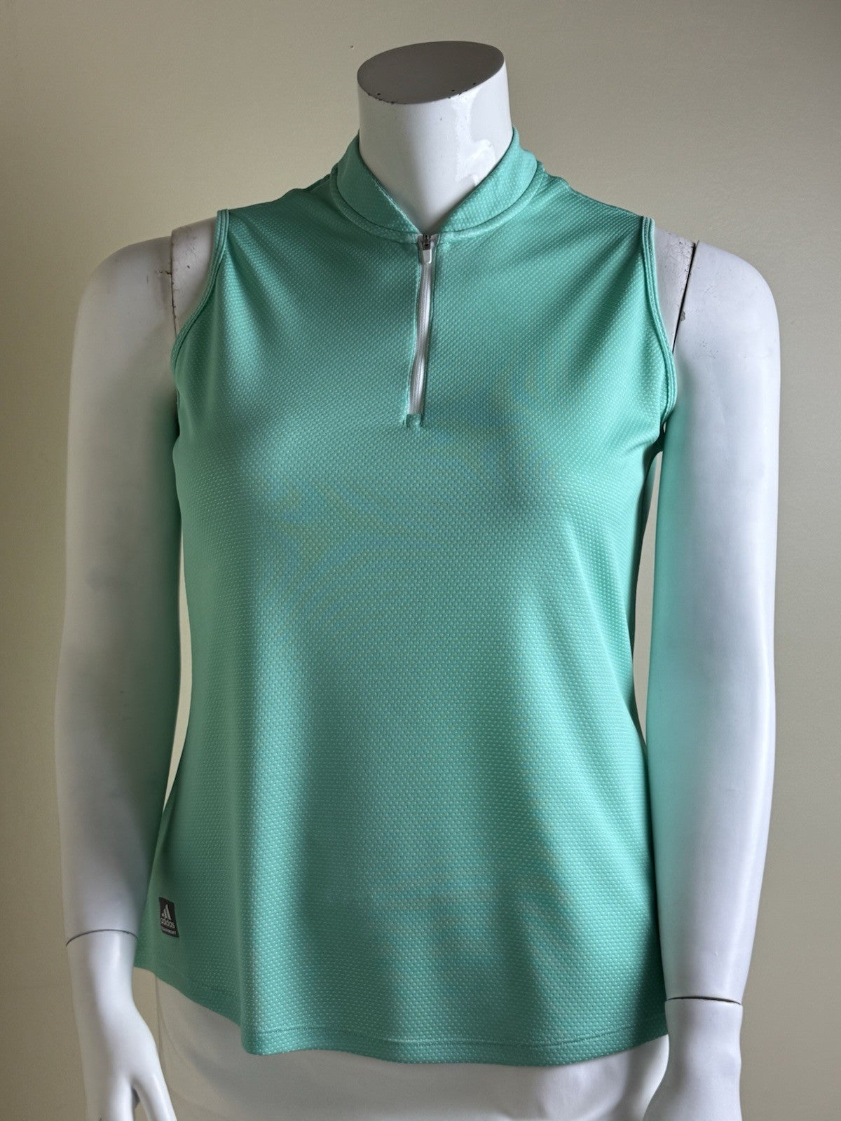 $65 Adidas Women’s Golf Shirt Sz XL    (B.183)