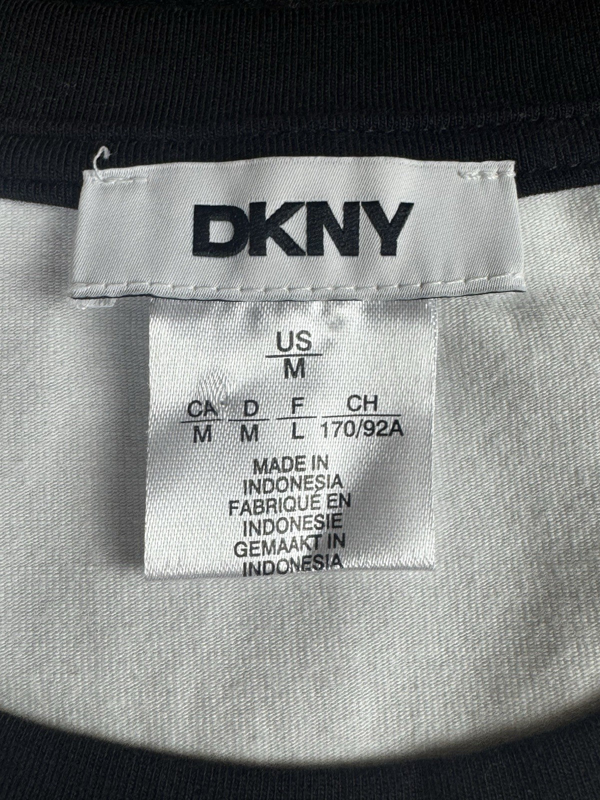 $59 DKNY Women’s Long Bodycon Dress Sz M.    (B.082)