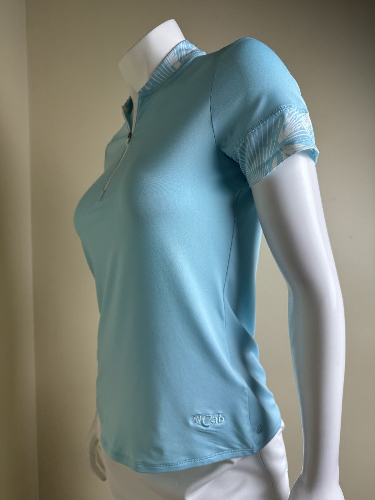 $65 Adidas Women’s Golf Shirt Sz XS Climacool  (B.157)