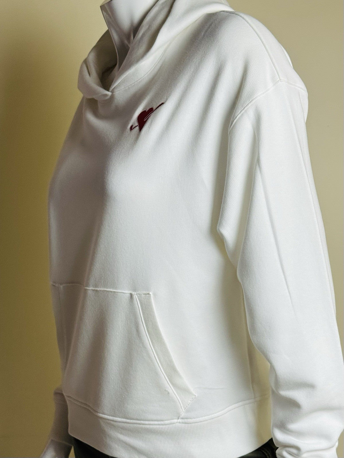Puma Women's Golf Hooded Sweater Size S.   (B.154/2)