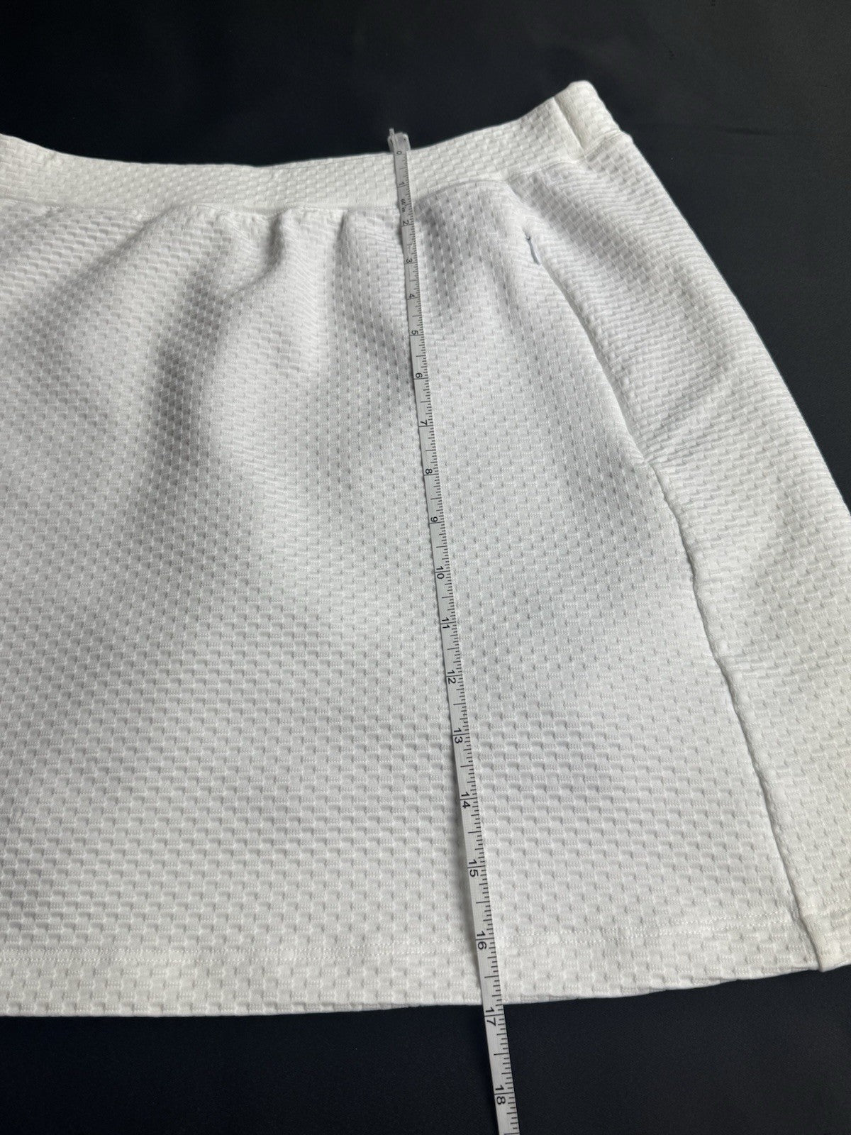 Tail Women's Golf Skort Skirts White Sz S    (B.175)