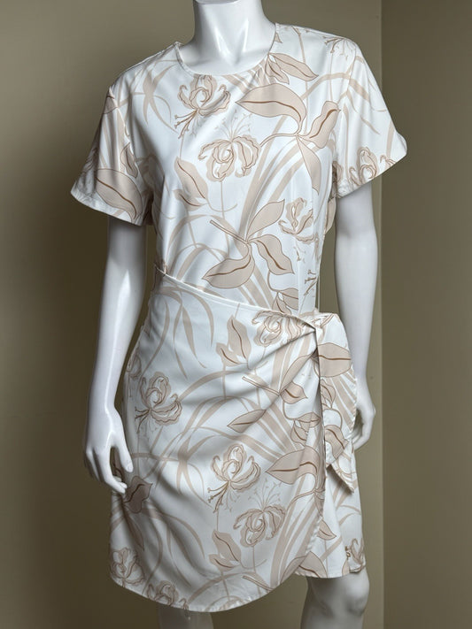 A Putnam Womens Wrap Dress Sz L.  (B.169)