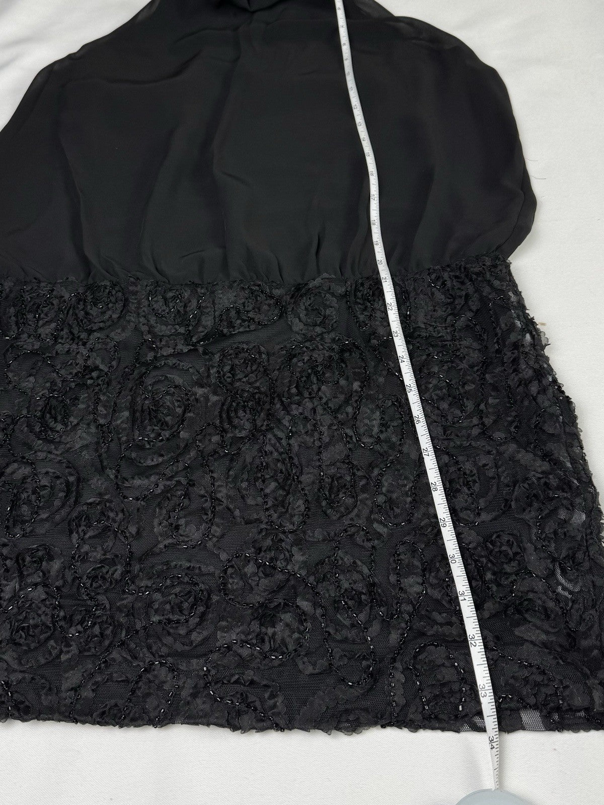 AIDAN AIDAN MATTOX Women’s Black Mini Dress Sz 4.  (B.176)