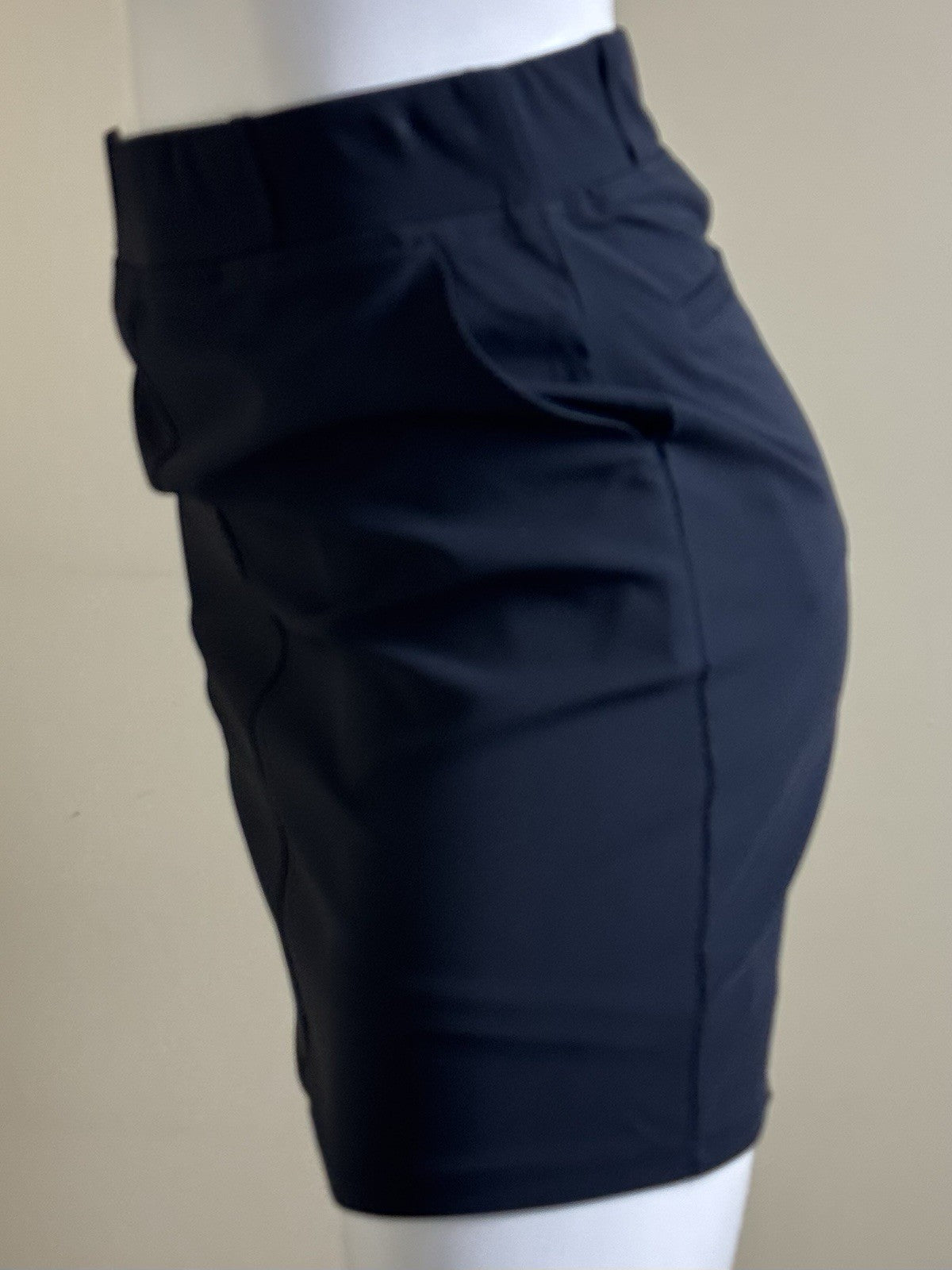 Sport Haley Women’s Golf Skirt Skort Sz XS.      (B.134)