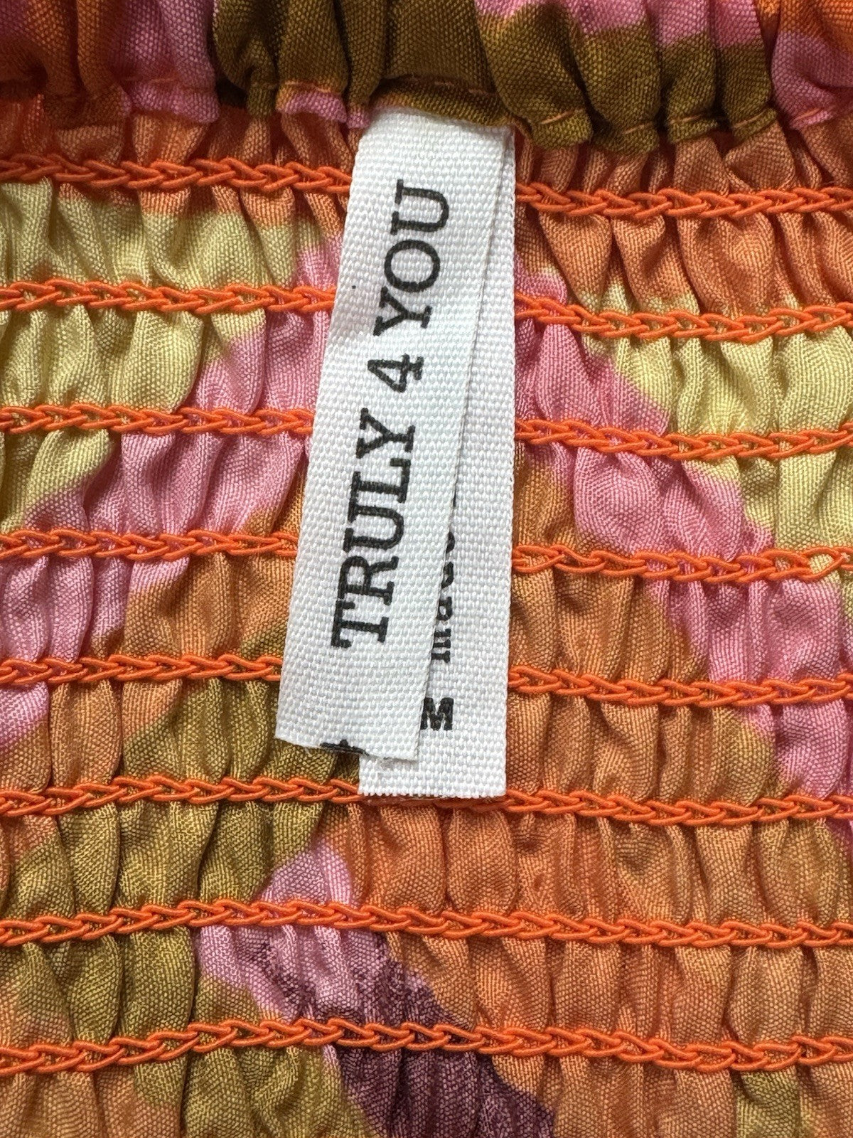 Truly 4 You Women’s Maxi Multi Color Dress Sz M.  (B.05)