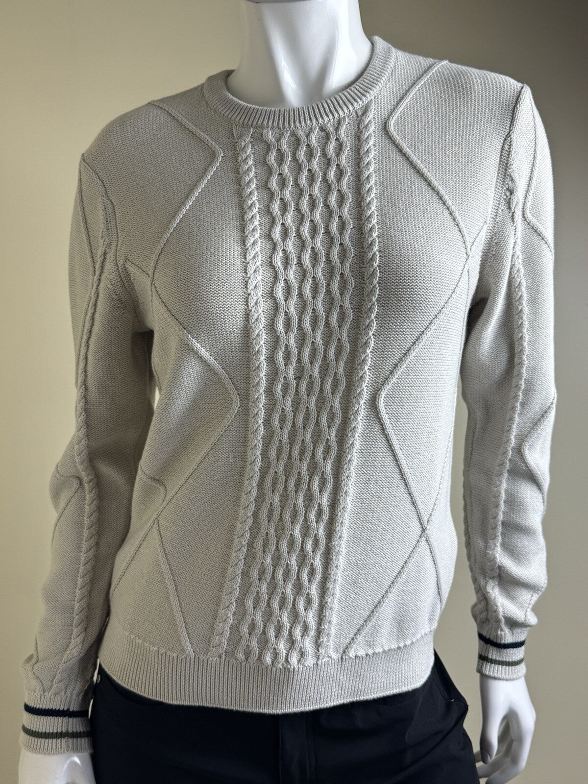 Puma Women's Golf Sweater Ivory Size S.   (B.126/5)